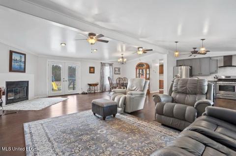 18156 Old Highway 49, Saucier, MS 39574 photo 9