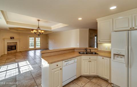 603 E Abbey Pl, Brandon, MS 39047 photo 5