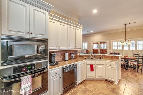 741 Waters Dr, Madison, MS 39110 photo 20
