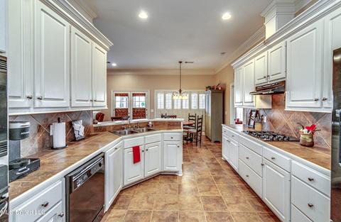 741 Waters Dr, Madison, MS 39110 photo 19