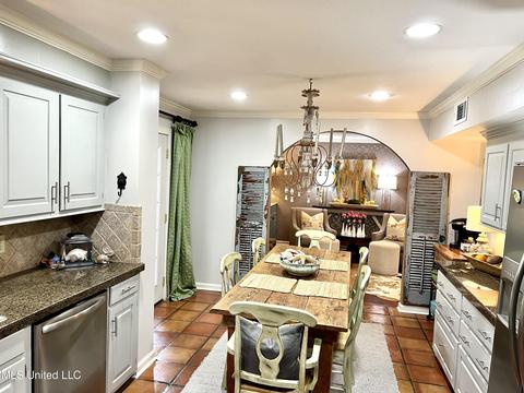2411 Culleywood Rd, Jackson, MS 39211 photo 12