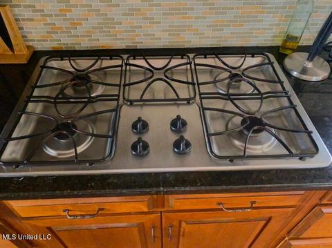 1205 Rosehill Cir, Jackson, MS 39202 photo 14