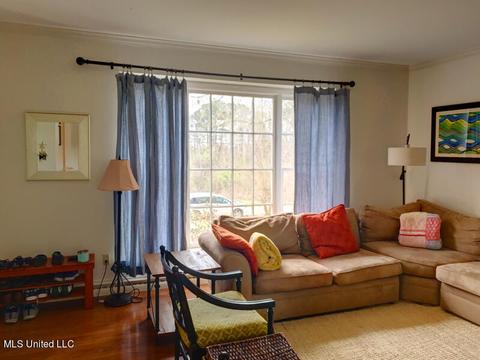 1205 Rosehill Cir, Jackson, MS 39202 photo 8