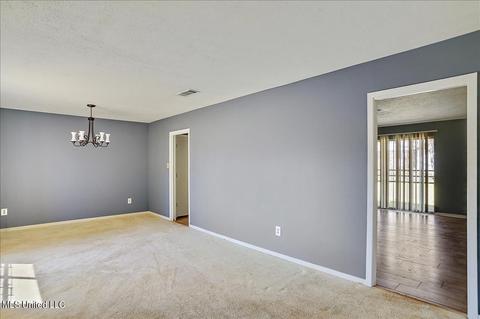 2320 Queensroad Ave, Jackson, MS 39213 photo 3
