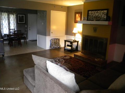 754 Sandy Ln, Pearl, MS 39208 photo 2