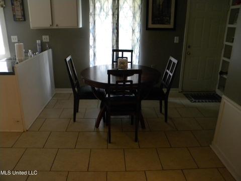 754 Sandy Ln, Pearl, MS 39208 photo 3