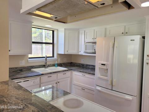 17376 Saucier-lizana Rd, Saucier, MS 39574 photo 9