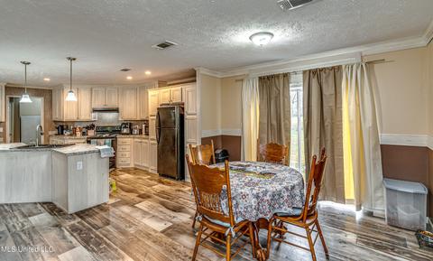 865 Lq Reeves Rd, Forest, MS 39074 photo 9
