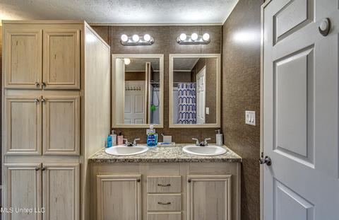 865 Lq Reeves Rd, Forest, MS 39074 photo 33