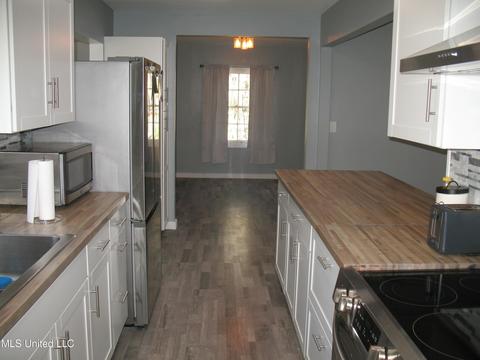 4043 Hawthorn Dr, Jackson, MS 39206 photo 16
