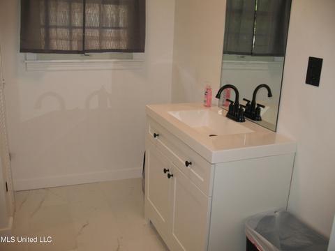 4043 Hawthorn Dr, Jackson, MS 39206 photo 26
