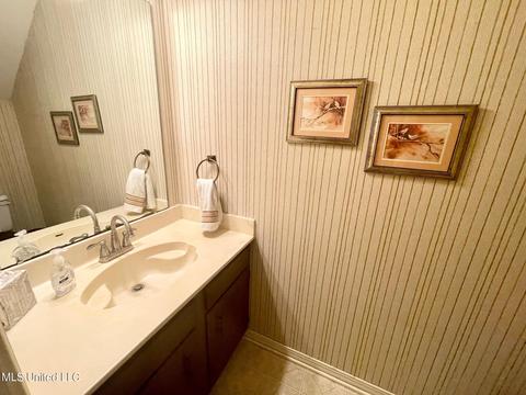 405 Highpoint Dr, Diamondhead, MS 39525 photo 12