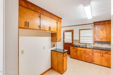 118 Dona Avenue Ave, Jackson, MS 39212 photo 9