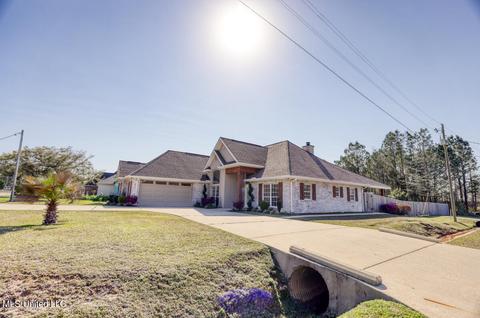 67166 E Diamondhead Dr East Dr, Diamondhead, MS 39525 photo 3
