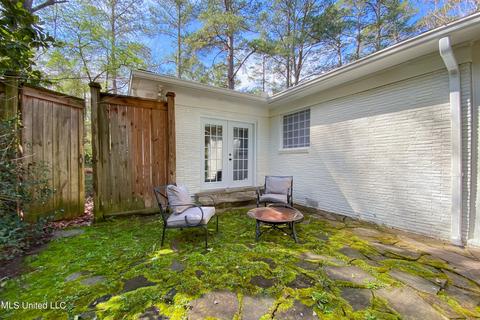 2116 Meadowbrook Rd, Jackson, MS 39211 photo 37