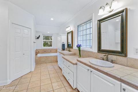 2116 Meadowbrook Rd, Jackson, MS 39211 photo 15