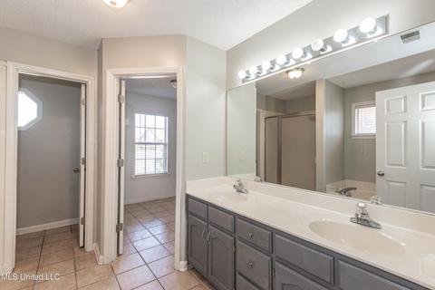 1271 Pendulum Dr, Hernando, MS 38632 photo 14