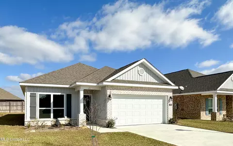 7352 Shearwater Way, Ocean Springs, MS 39564