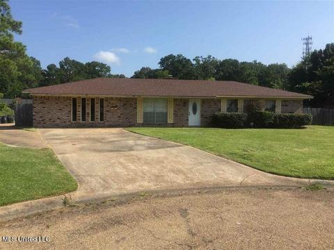 5240 Glenfair Place Pl, Jackson, MS 39206 photo 1