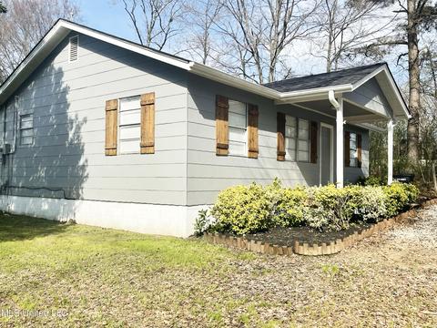 3329 Bett Rd, Coldwater, MS 38618 photo 3