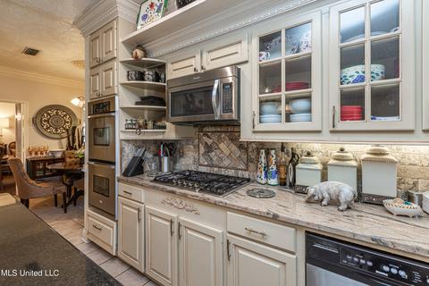 6213 Winthrop Cir, Jackson, MS 39206 photo 23