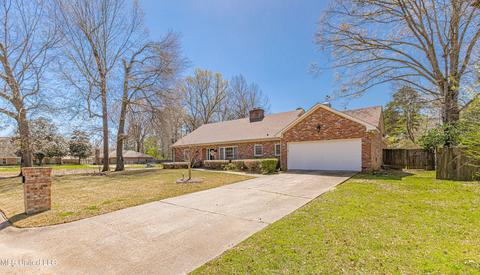 6213 Winthrop Cir, Jackson, MS 39206 photo 3