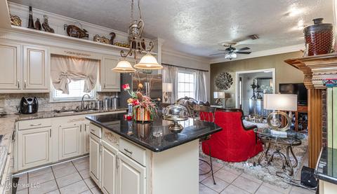 6213 Winthrop Cir, Jackson, MS 39206 photo 24