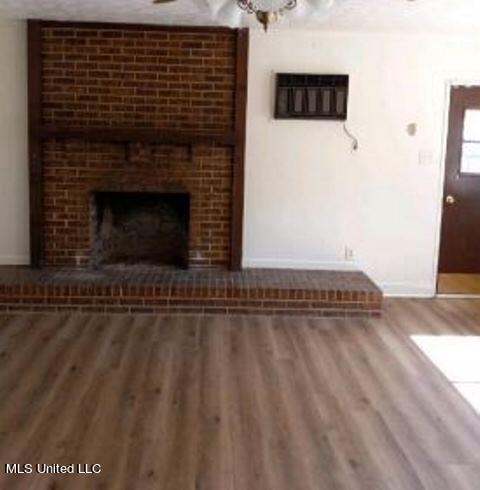 3342 Longwood Dr, Jackson, MS 39212 photo 3