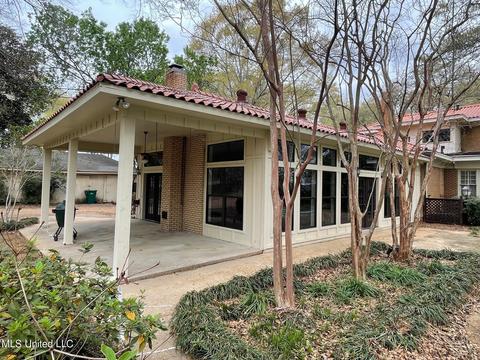 1334 E Peace St, Canton, MS 39046 photo 7