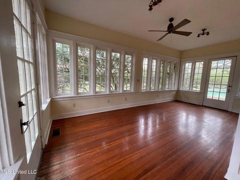 1334 E Peace St, Canton, MS 39046 photo 18