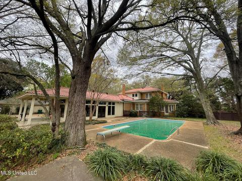 1334 E Peace St, Canton, MS 39046 photo 6