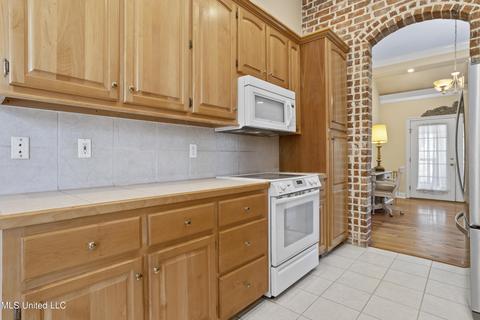 640 Koula Dr, Diamondhead, MS 39525 photo 12