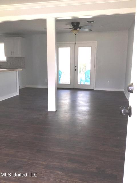 1308 Winterview Dr, Jackson, MS 39211 photo 3