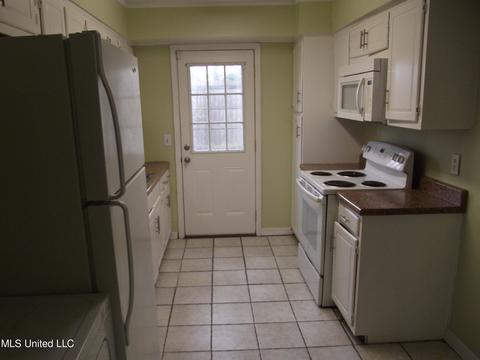 1101 Jamestown Way, Jackson, MS 39211 photo 5