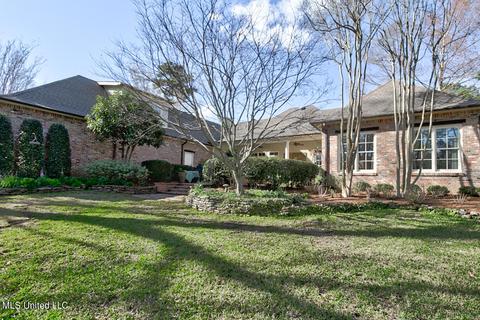 1 Pierce Cv, Jackson, MS 39211 photo 49