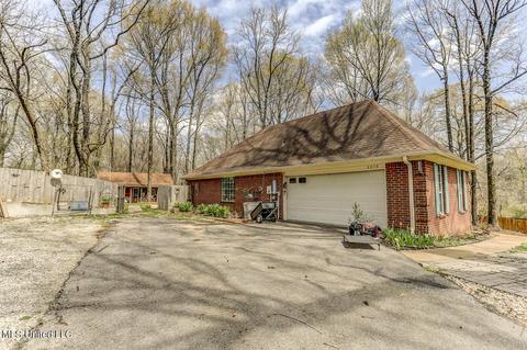6450 River Birch Rd, Walls, MS 38680 photo 2