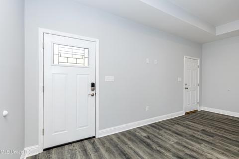 1817 E Amar, Gautier, MS 39553 photo 5