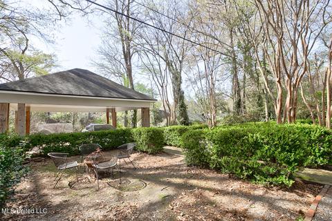 1721 Howard St, Jackson, MS 39202 photo 3