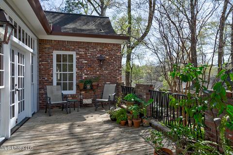 1721 Howard St, Jackson, MS 39202 photo 8