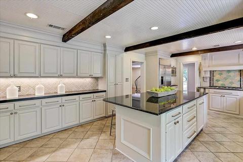 2480 Meadowbrook Rd, Jackson, MS 39211 photo 16