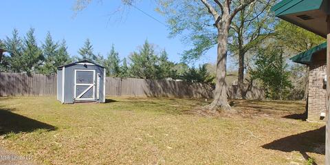 815 N Maple St, D'lo, MS 39062 photo 14