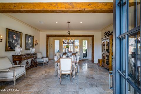 6053 Fleur De Lis E, Olive Branch, MS 38654 photo 10