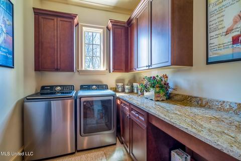 6053 Fleur De Lis E, Olive Branch, MS 38654 photo 38