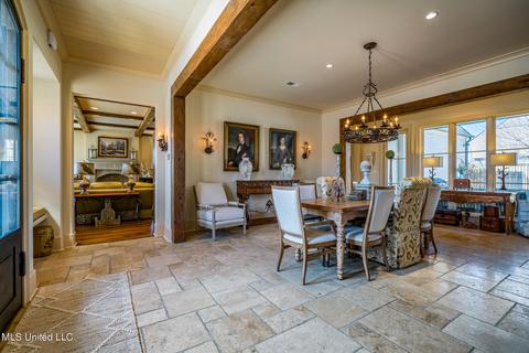 6053 Fleur De Lis E, Olive Branch, MS 38654 photo 14