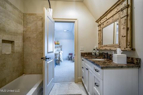 6053 Fleur De Lis E, Olive Branch, MS 38654 photo 34