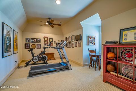 6053 Fleur De Lis E, Olive Branch, MS 38654 photo 37