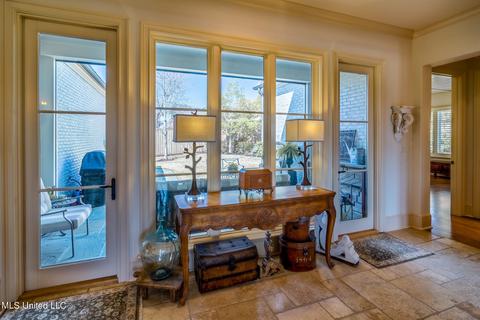 6053 Fleur De Lis E, Olive Branch, MS 38654 photo 15