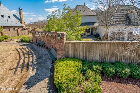 6053 Fleur De Lis E, Olive Branch, MS 38654 photo 45