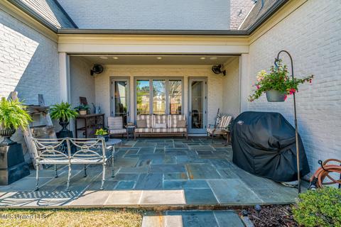 6053 Fleur De Lis E, Olive Branch, MS 38654 photo 40
