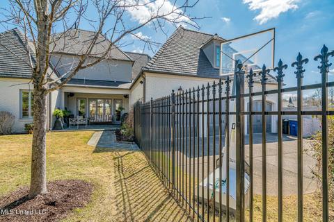 6053 Fleur De Lis E, Olive Branch, MS 38654 photo 42